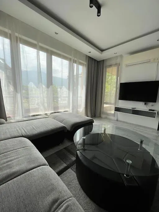 Cite Jardin Apart @ 2 Bedroom Apartment Sofia