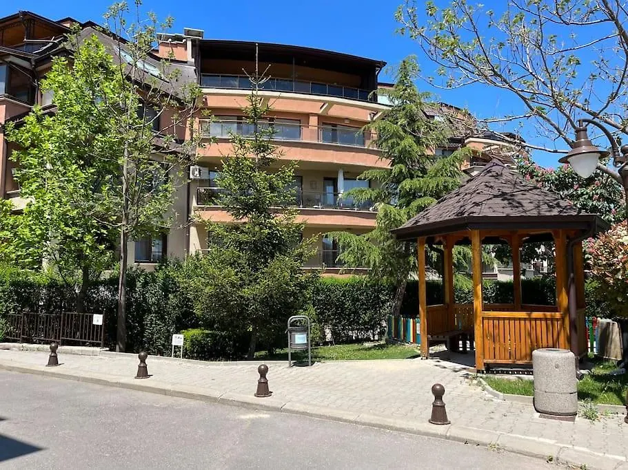 Cite Jardin Apart @ 2 Bedroom Apartment Sofia