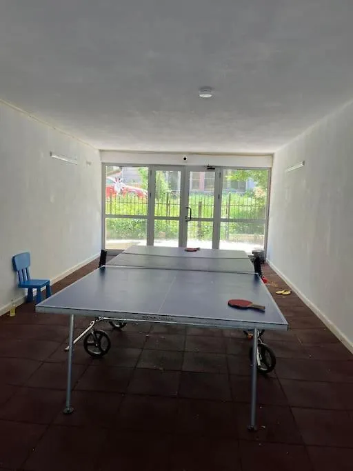 Cite Jardin Apart @ 2 Bedroom Apartment Sofia